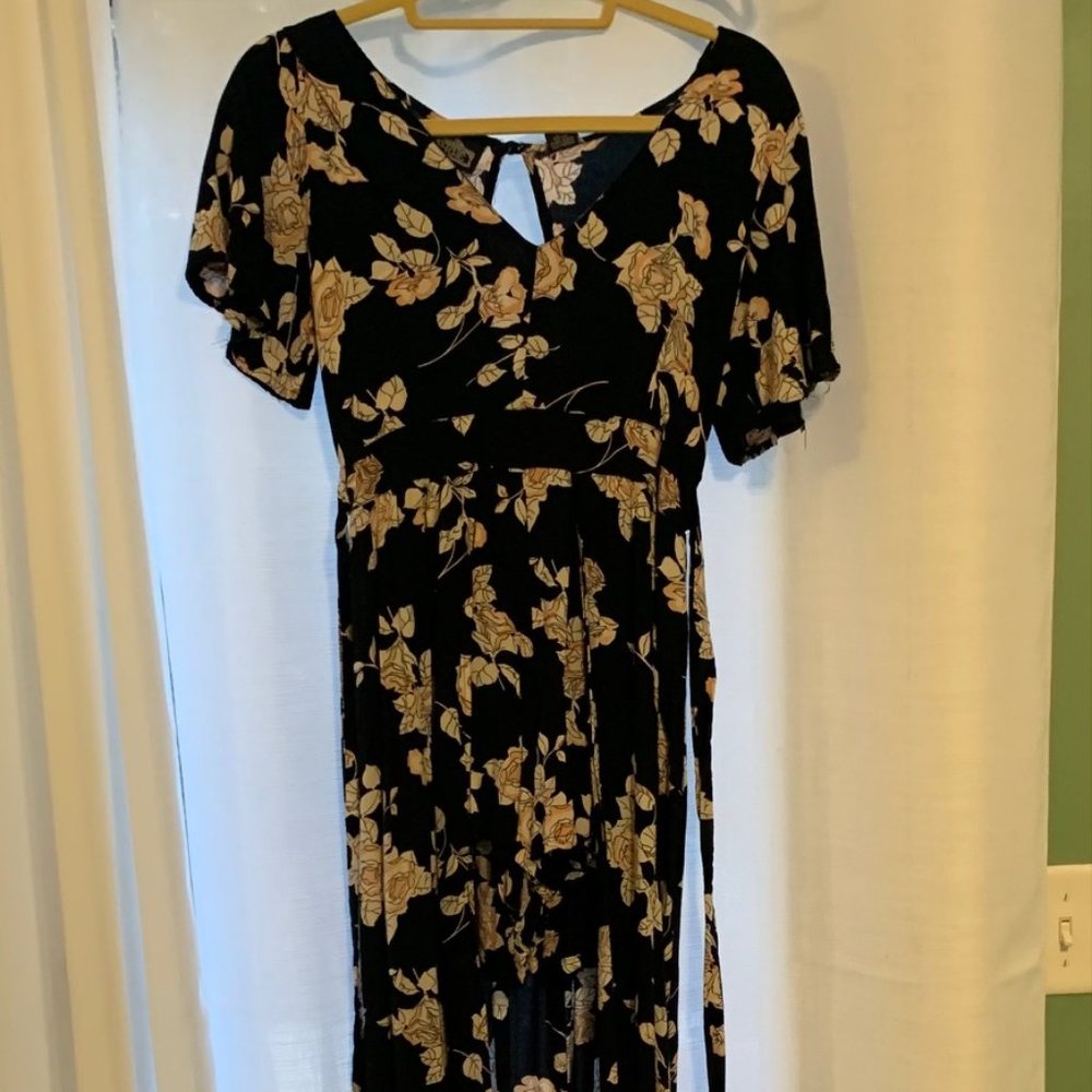 ANGIE Floral Walk Thru Maxi Romper